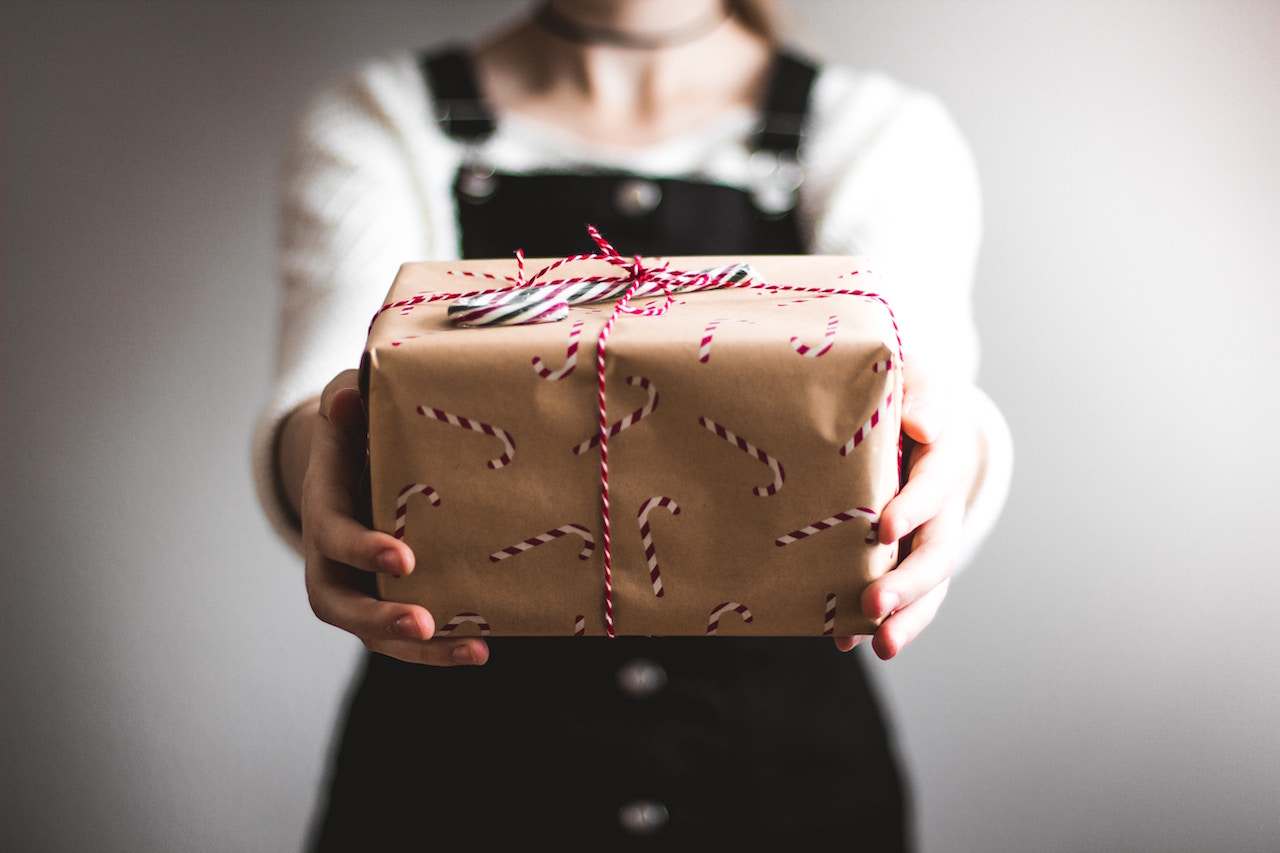 Read more about the article Holiday Giving